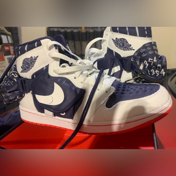 The Air Jordan 1 Retro High OG SP Utility Stash Quai 54  WHITEINDIGO-LIGHT BONE - Picture 5 of 8